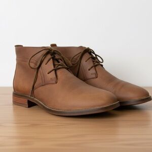 Clarks Camzin Grace Leather Chukka Boots (Size 8.5)